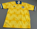 Leeds United 1990-92 away shirt size M (Excellent condition)