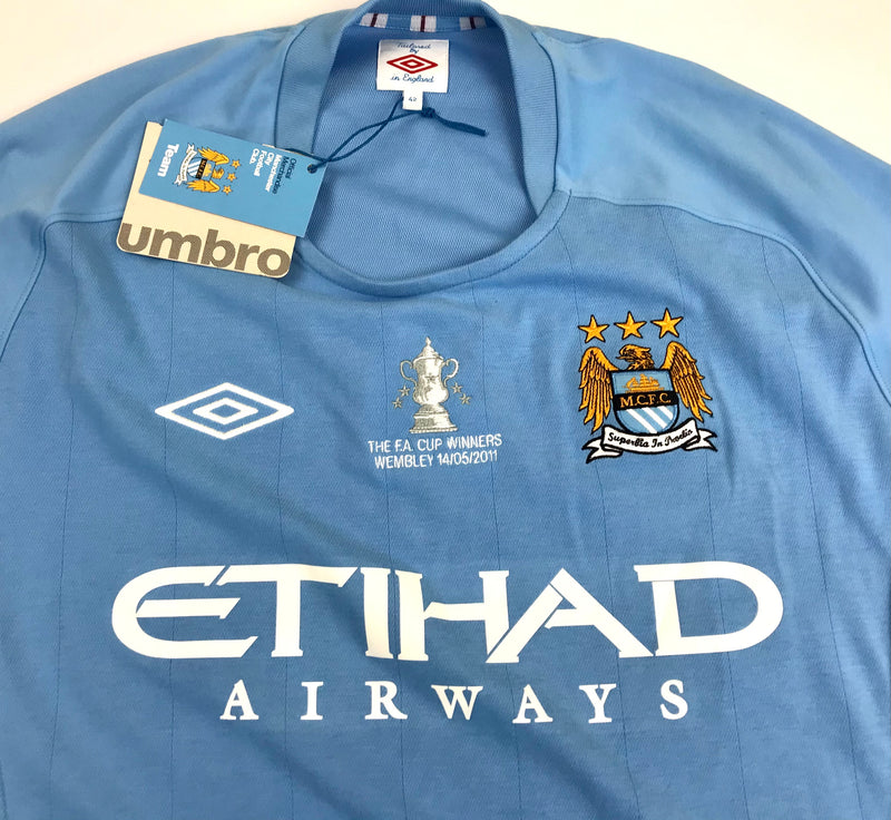 Manchester City 2011 home FA cup winners shirt size M